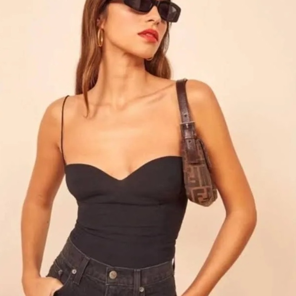 reformation liza top black